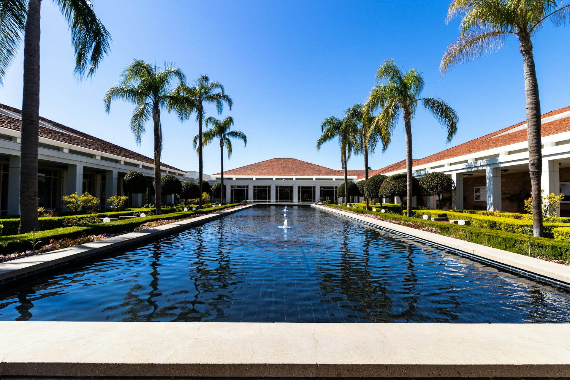 Achieving Real Estate Dreams in Newport Beach: A Guide by Pardis Shooli